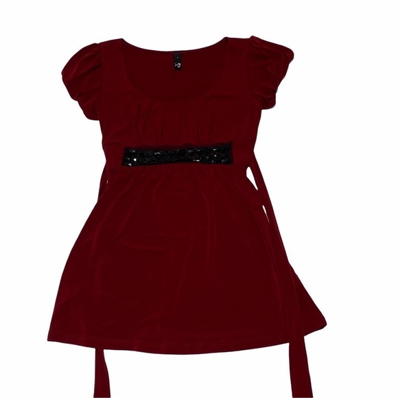 ING Red Embellished Short Sleeve Tie Back Tunic - Picture 5 of 12